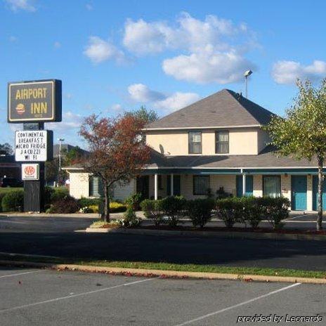 Airport Inn Motel Richmond Sandston Exterior photo